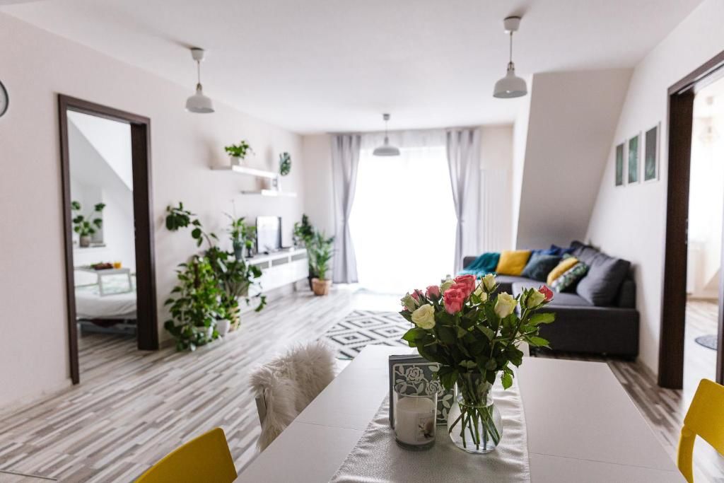 Апартаменты Apartament w centrum Устшики-Дольне-79
